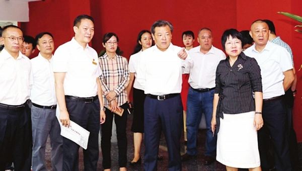 ίǼ֦й߽販ݵл񹲺͹70շΧӪ칤